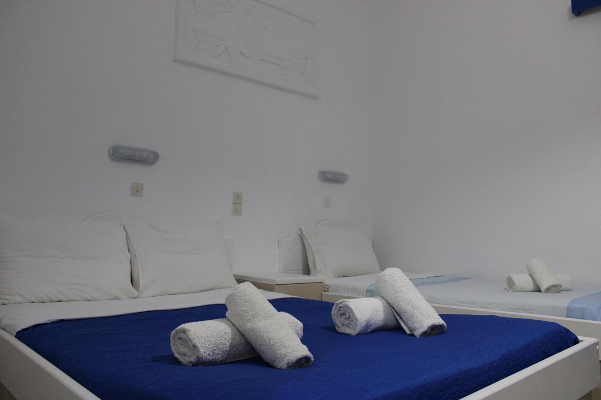 The Three Anchors Rooms Emporio  Eksteriør bilde