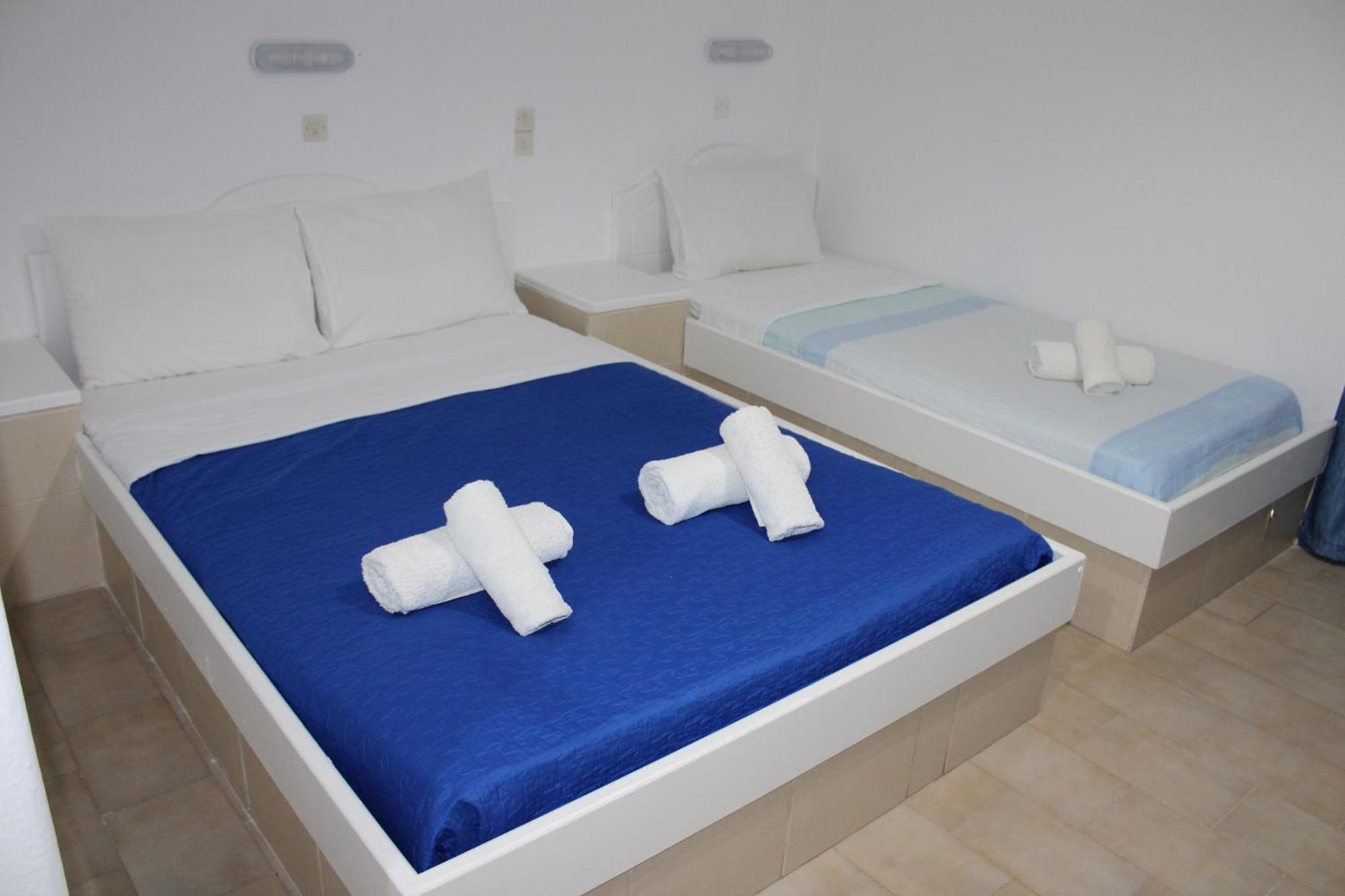 The Three Anchors Rooms Emporio  Eksteriør bilde
